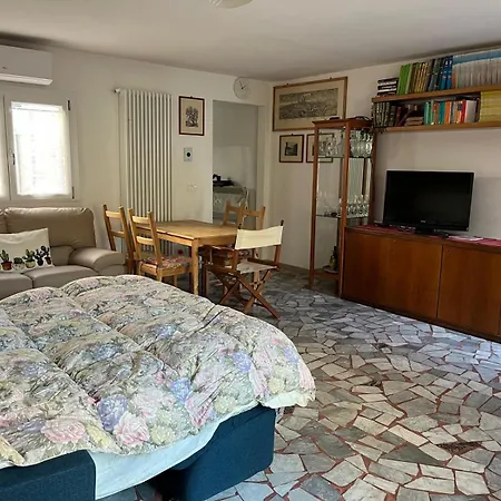 Orchidea Holiday home Viareggio