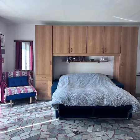 Будинок відпочинку Orchidea В'яреджо